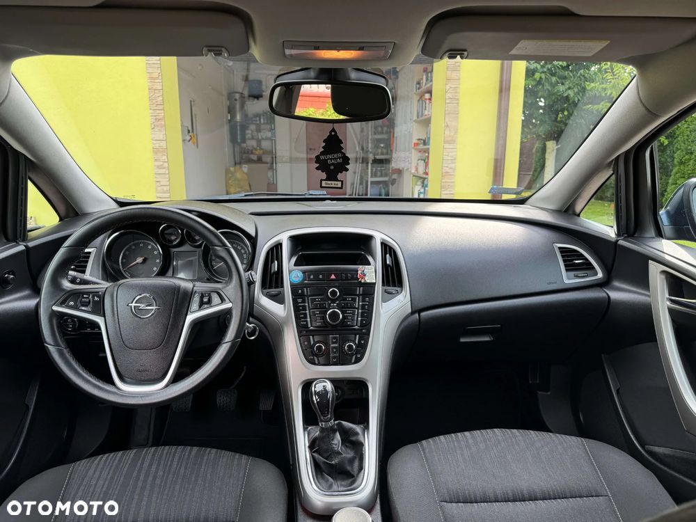 Opel Astra 1.6 - 7