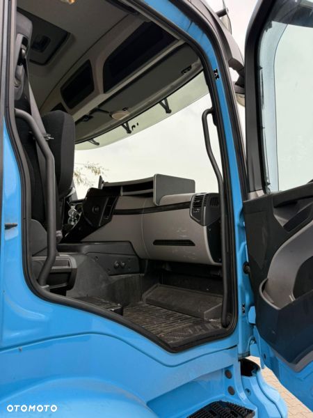 Mercedes-Benz ANTOS 1830 - 10