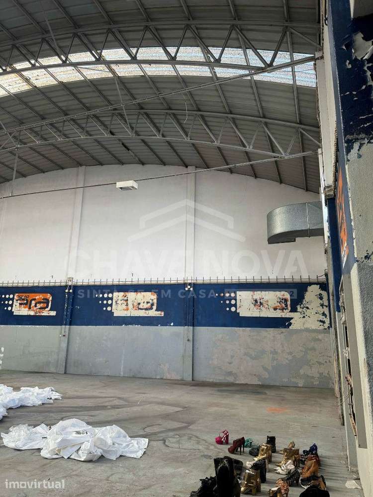 Arrendamento de Armazém com licença industrial, de 1.021,09m² local... - Grande imagem: 2/25