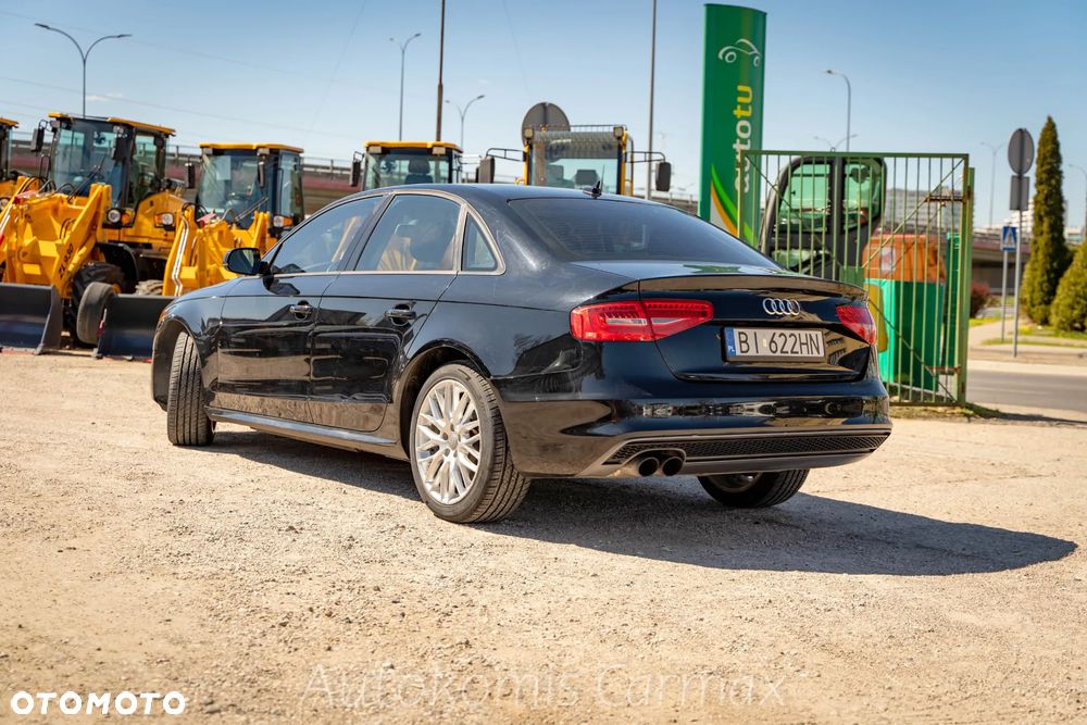 Audi A4 Limousine 2.0 TFSI quattro S tronic S line Sportpaket - 10