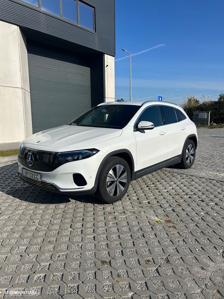 Mercedes-Benz EQA 300 4Matic - 1