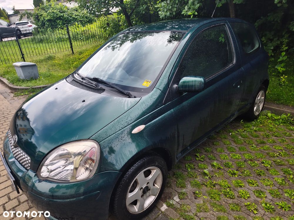 Toyota Yaris - 2