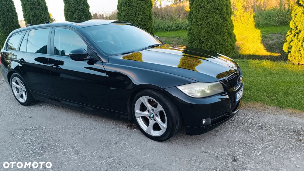 BMW Seria 3 318d Luxury Line - 3