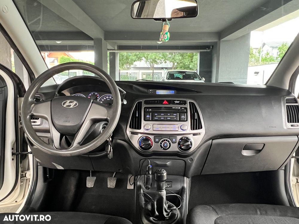 Hyundai i20 1.2 Comfort - 23