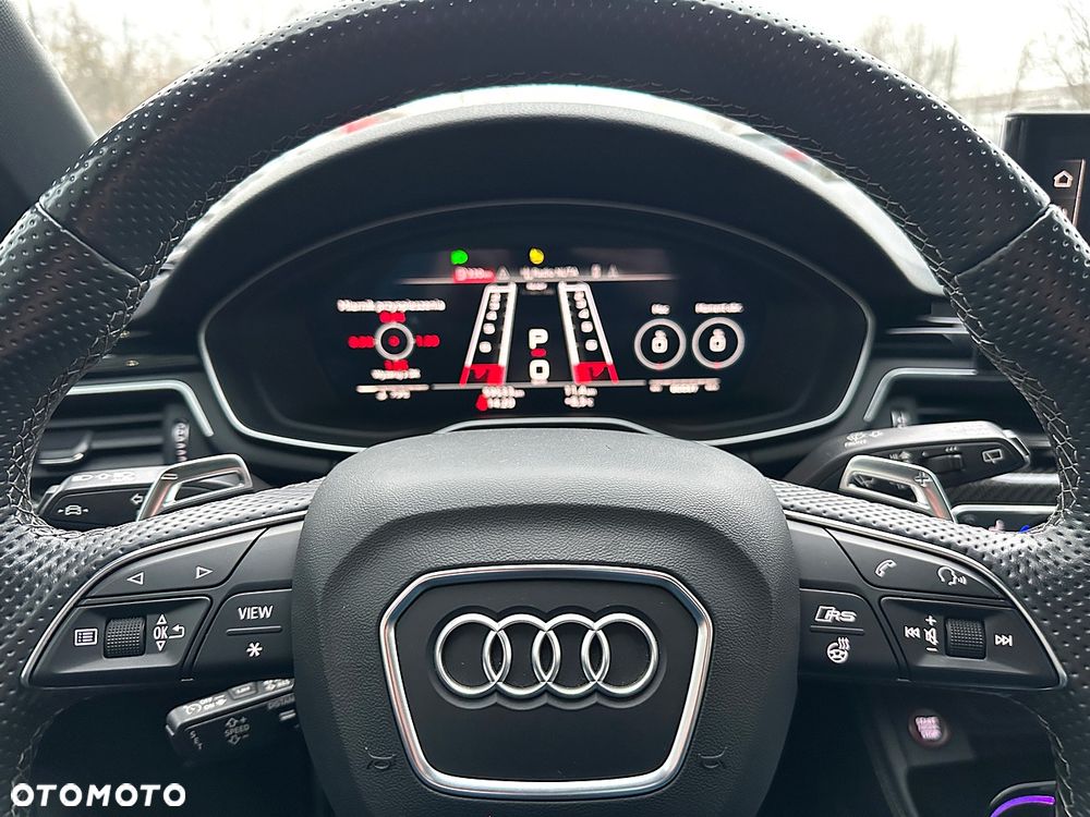 Audi RS4 Limousine - 33