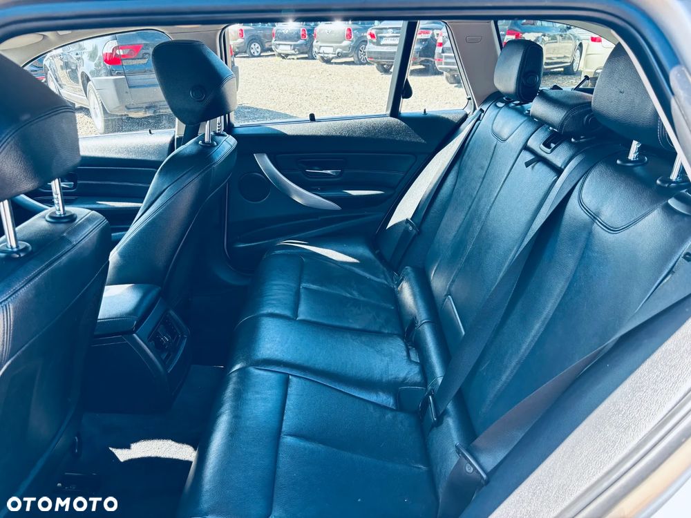 BMW Seria 3 320d - 8