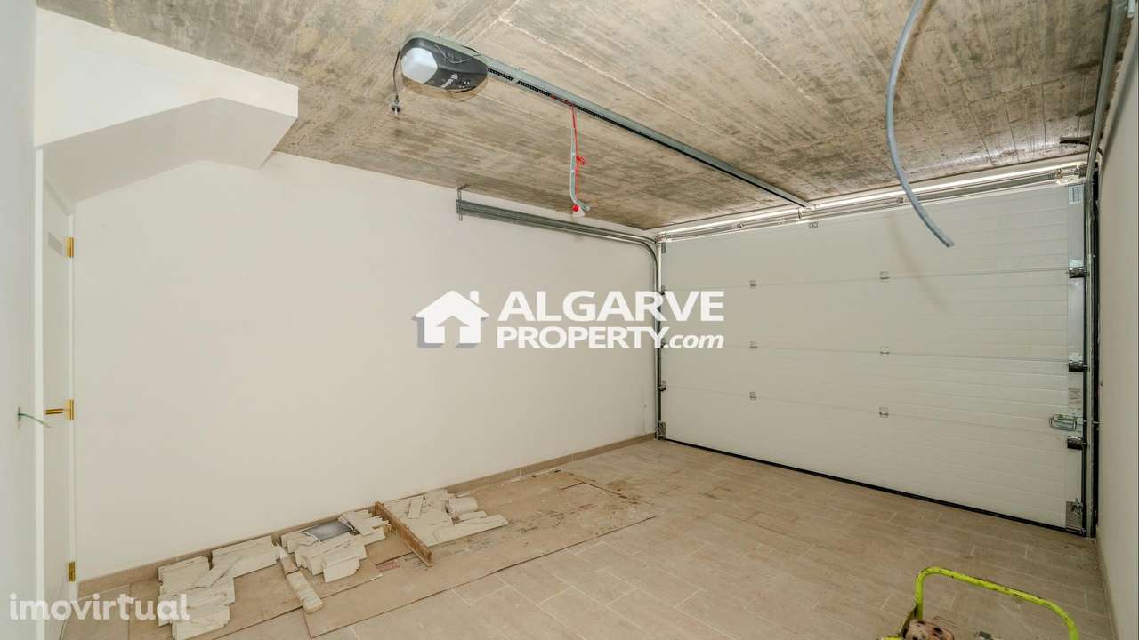 Moradia T3 a estrear no centro de Moncarapacho e perto de Olhão - Grande imagem: 5/19