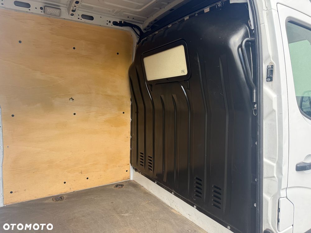 Renault Master - 17