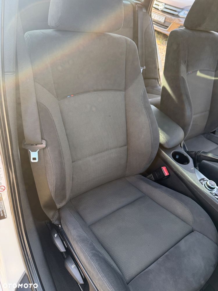 BMW X1 - 25