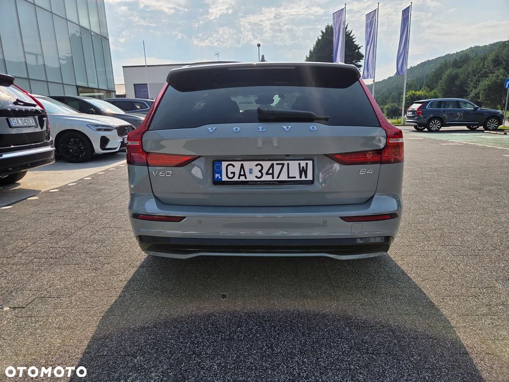 Volvo V60 B4 B Plus Dark - 6