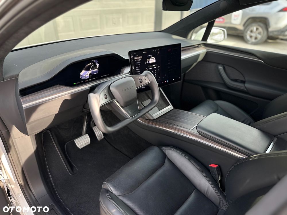 Tesla Model X Performance - 13
