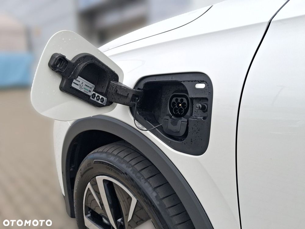 Volkswagen Tiguan 1.5 eHybrid PHEV 150kW Elegance DSG - 31