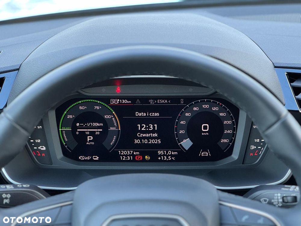 Audi Q3 Sportback - 15