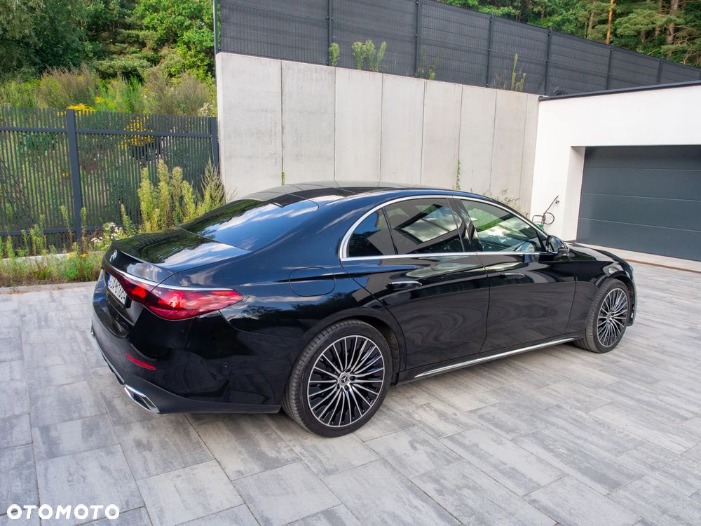 Mercedes-Benz Klasa E 220 d mHEV 4-Matic AMG 9G-Tronic - 2