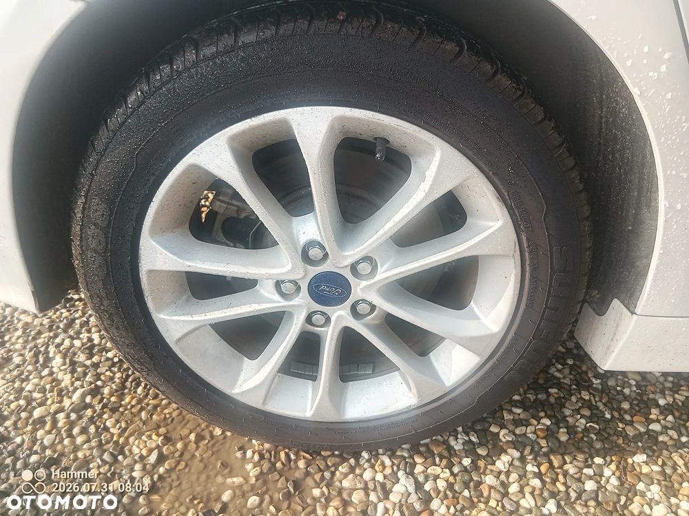 Ford Fusion - 7