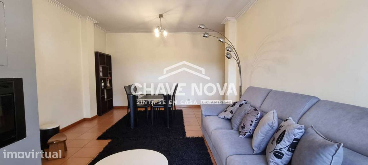 T3 com varanda, garagem e terraço em Santa Maria Feira - Grande imagem: 2/27