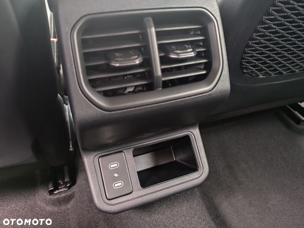 Kia K4 1.6 T-GDI L - 17