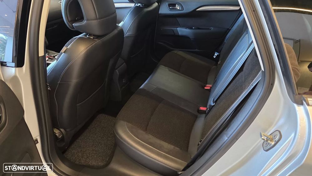 Citroën C4 1.6 e-HDi Exclusive CMP6 - 44