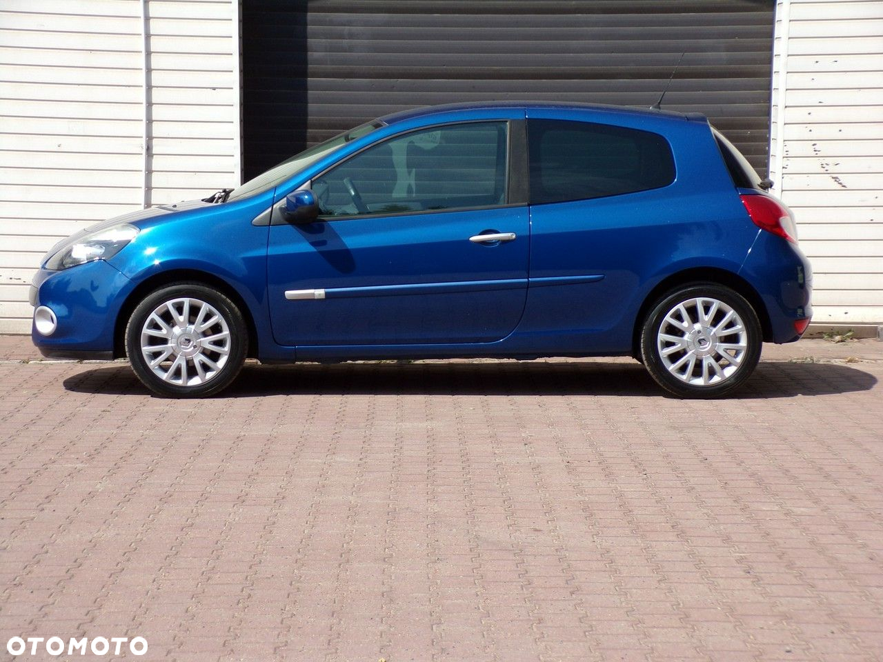 Renault Clio - 10