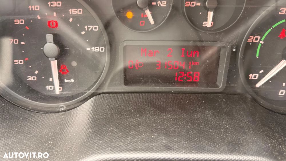 Iveco Daily Box - 6