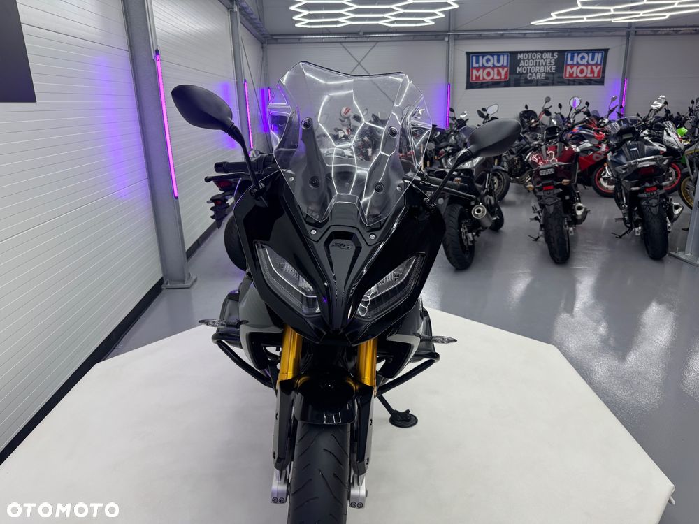 BMW RS - 37