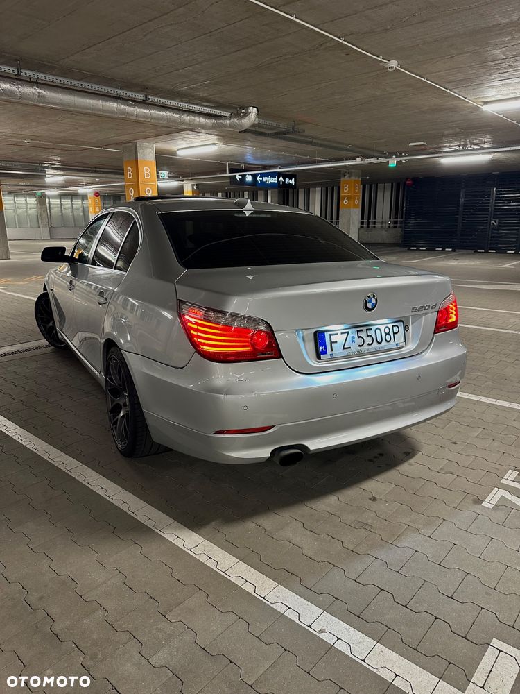 BMW Seria 5 520d - 9