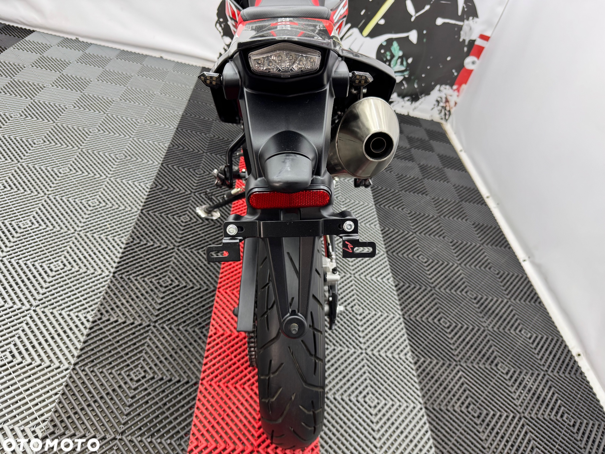 Aprilia SX - 24