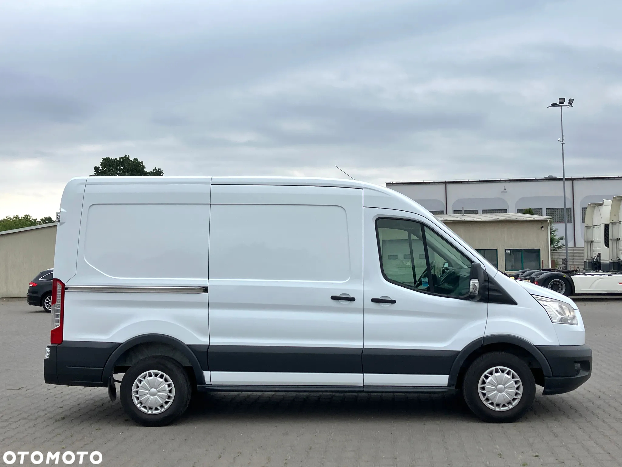 Ford Transit - 6