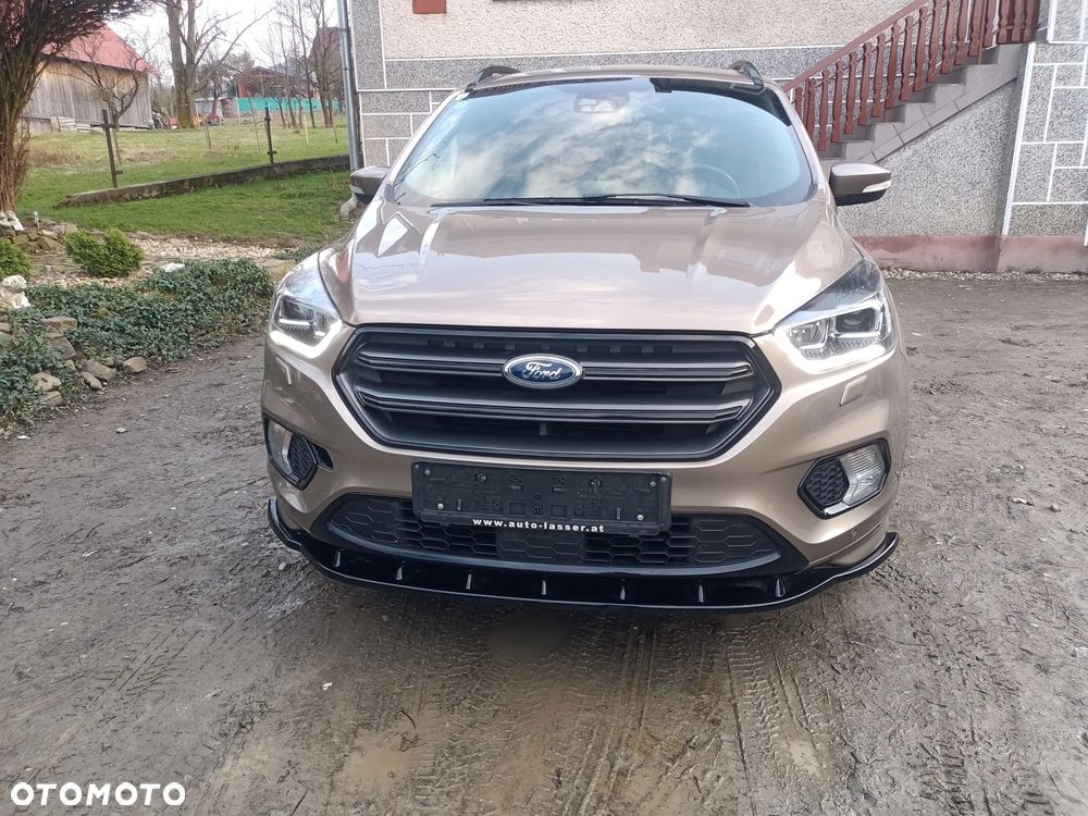 Ford Kuga 1.5 EcoBoost 4x4 ST-Line - 1