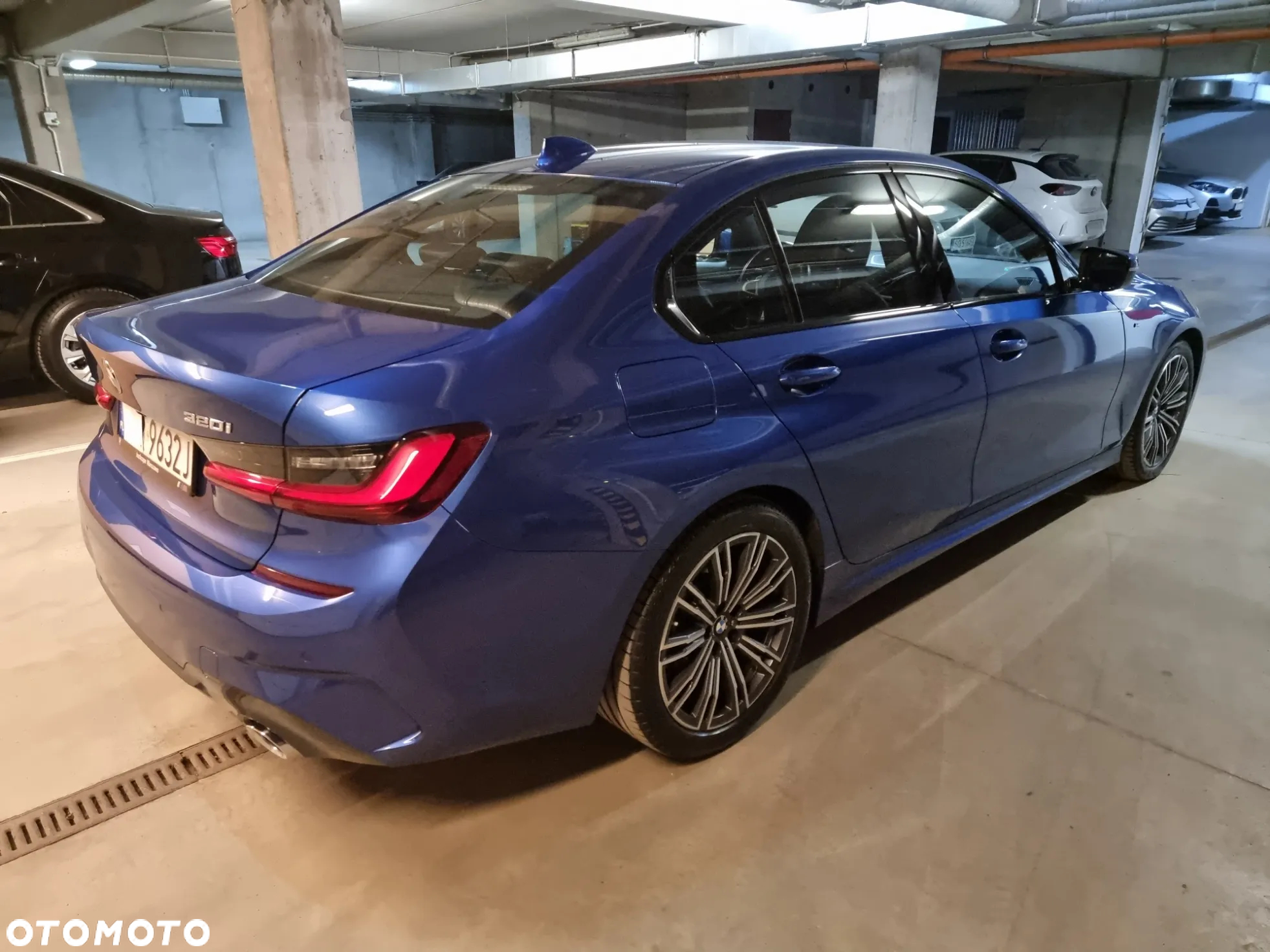 BMW Seria 3 320i M Sport sport - 9