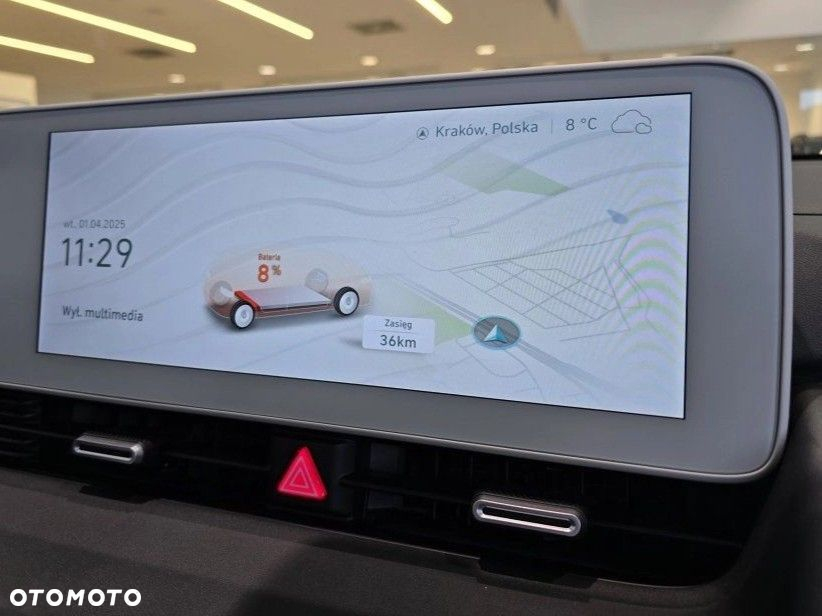 Hyundai IONIQ - 7