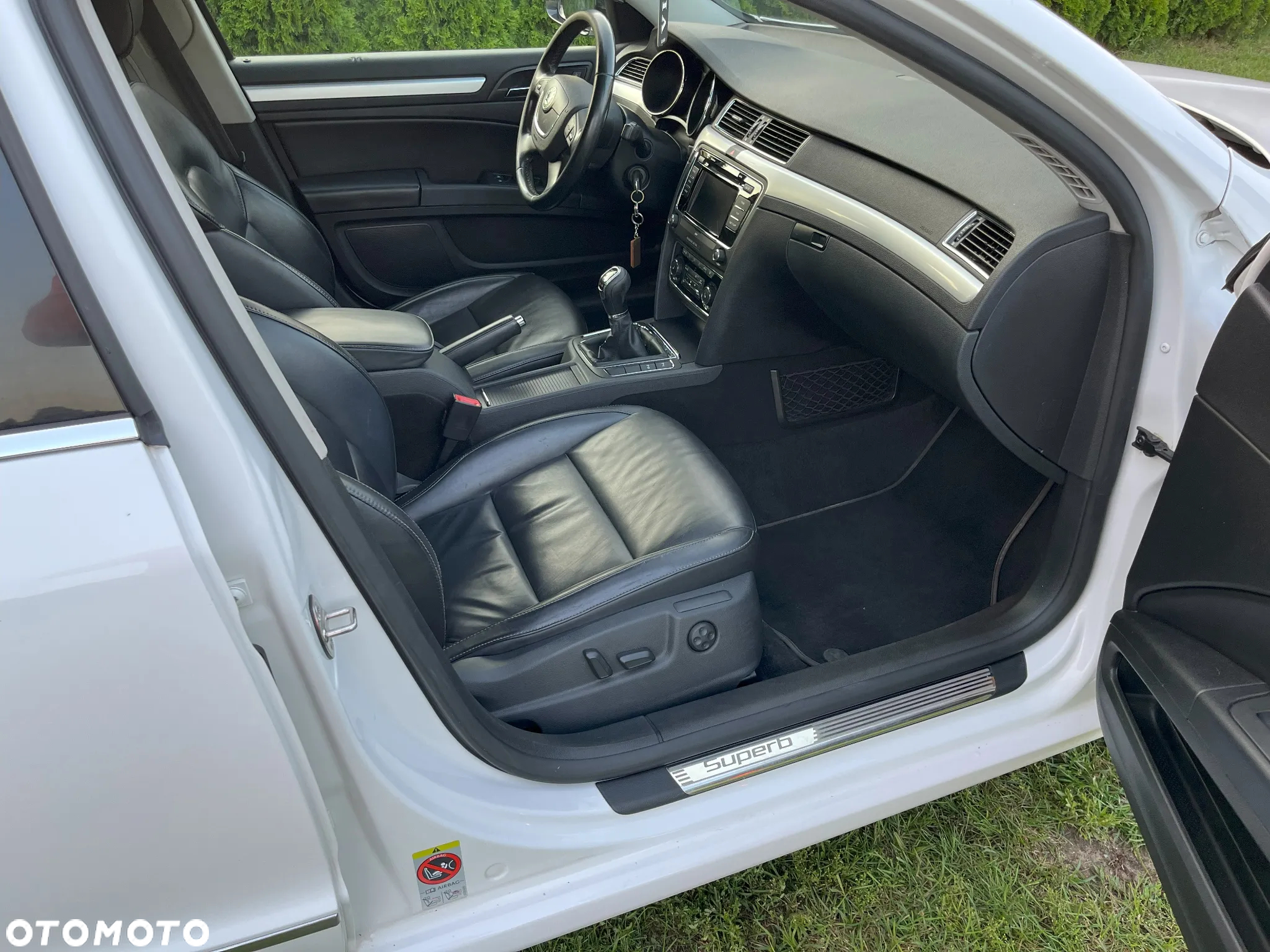 Skoda Superb 2.0 TDI 4x4 Platinum - 11