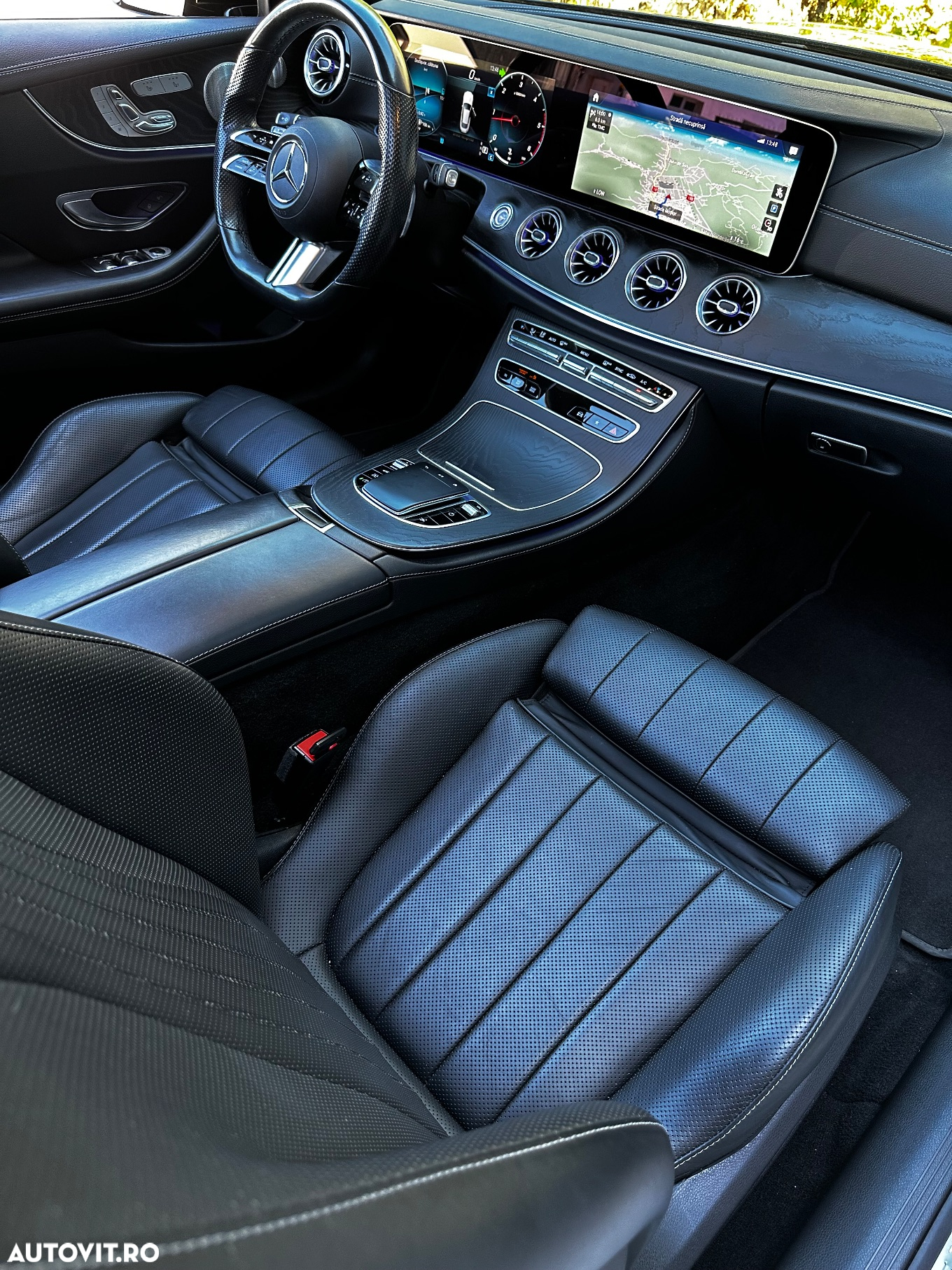 Mercedes-Benz E 220 d Coupe Aut. - 12