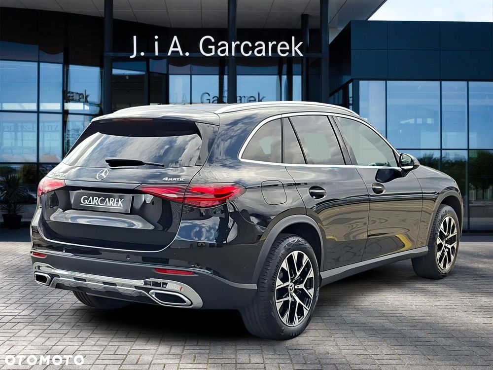 Mercedes-Benz GLC - 6