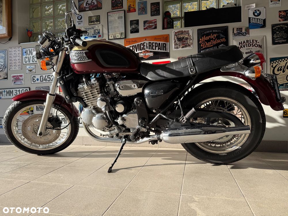 Triumph Thunderbird - 4