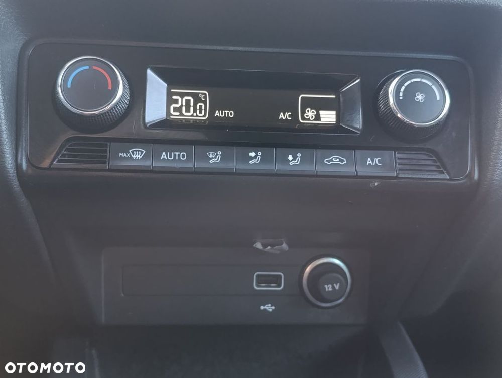 Skoda Fabia 1.0 TSI Ambition - 26