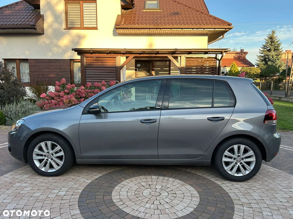 Volkswagen Golf ver-2-0-tdi-dpf-bluemotion-technology-style - 5