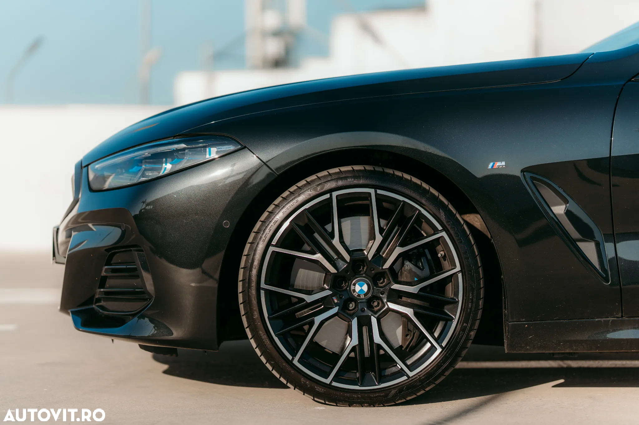 BMW Seria 8 840i Gran Coupe - 14