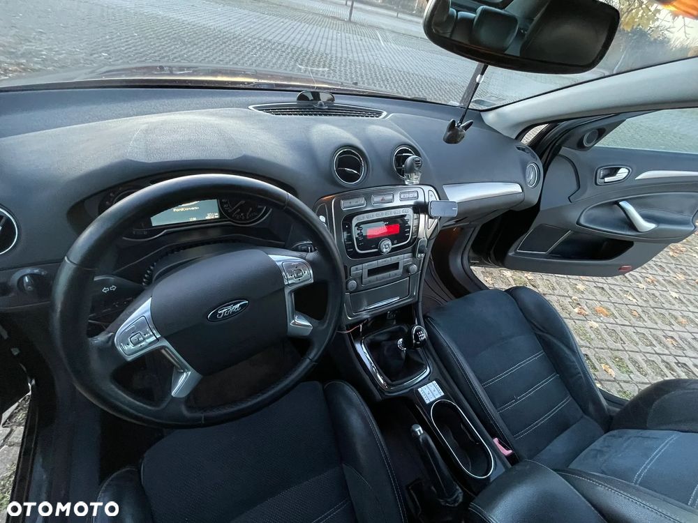 Ford Mondeo 2.5 Titanium X - 10