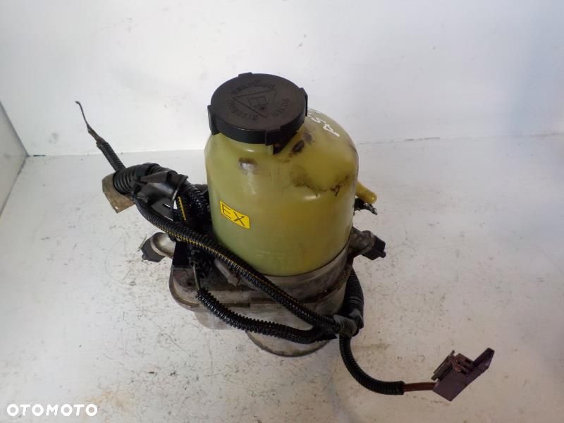 OPEL ZAFIRA A POMPA WSPOMAGANIA TRW 2.0 DTI - 1