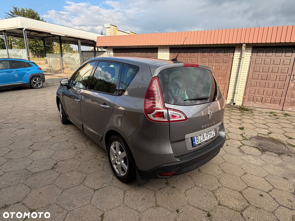 Renault Scenic 2.0 16V 140 CVT Luxe - 2