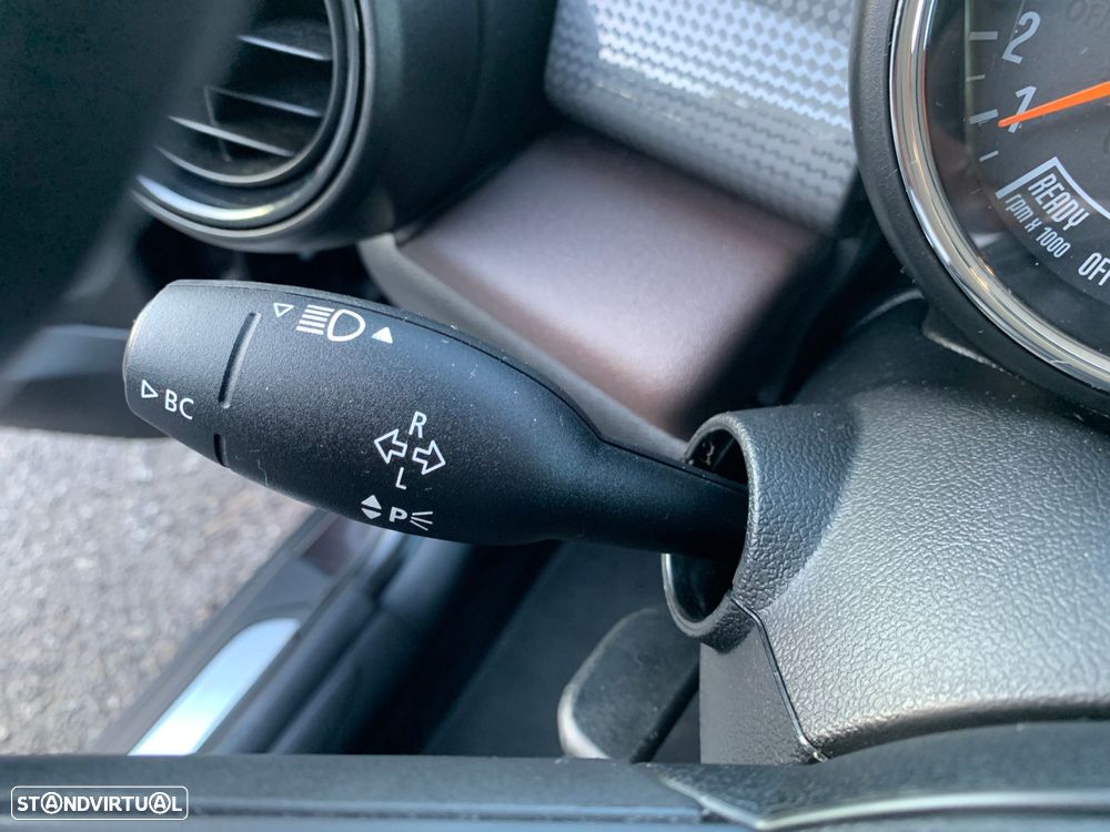 MINI 3 Portas One D - 40