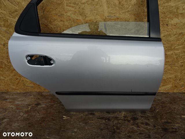 DRZWI PRAWY TYŁ PRAWE TYLNE MAZDA 323 NR645 - 3