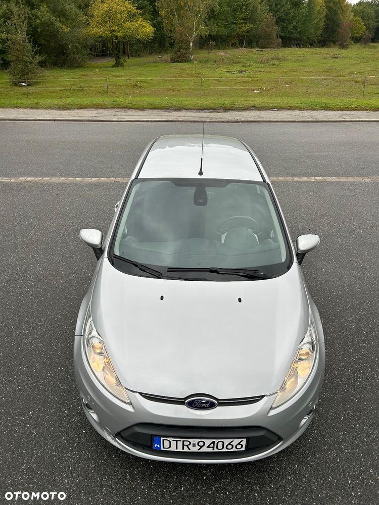 Ford Fiesta 1.4 TDCi Ambiente - 9