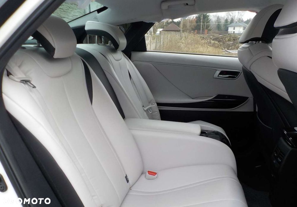 Toyota Mirai - 21