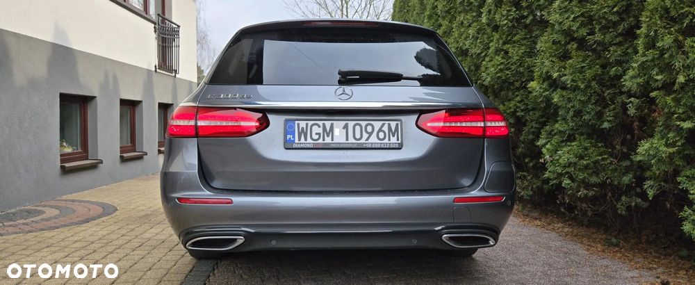 Mercedes-Benz Klasa E 220 d 9G-TRONIC - 9