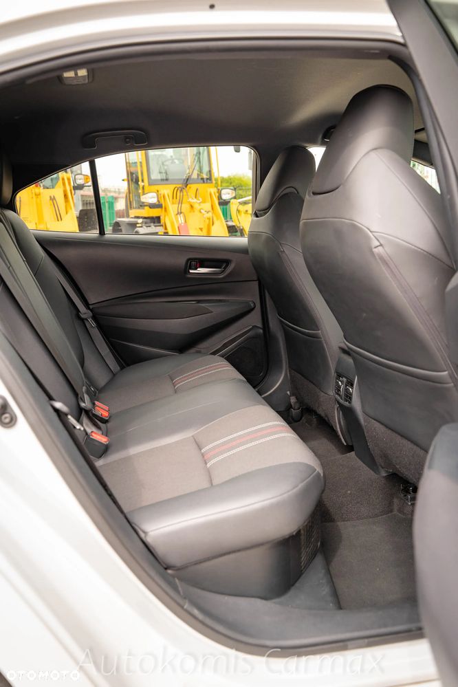 Toyota Corolla 1.8 Hybrid GPF GR Sport - 26