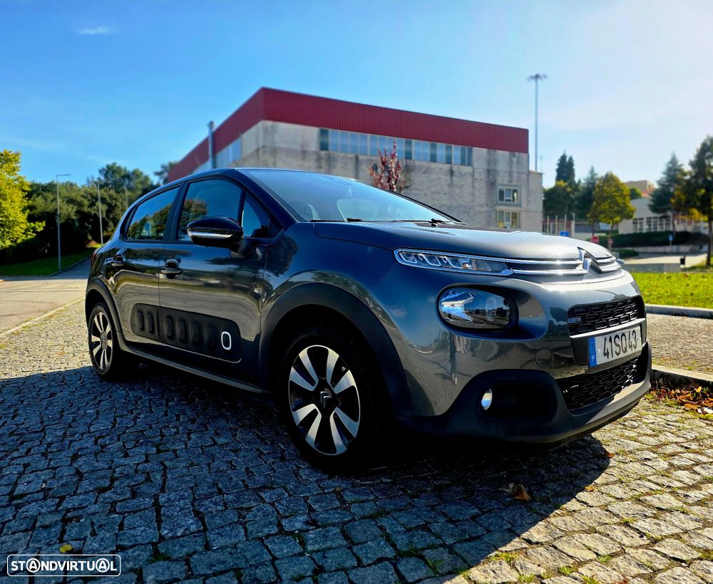 Citroën C3 1.2 PureTech Attraction - 1