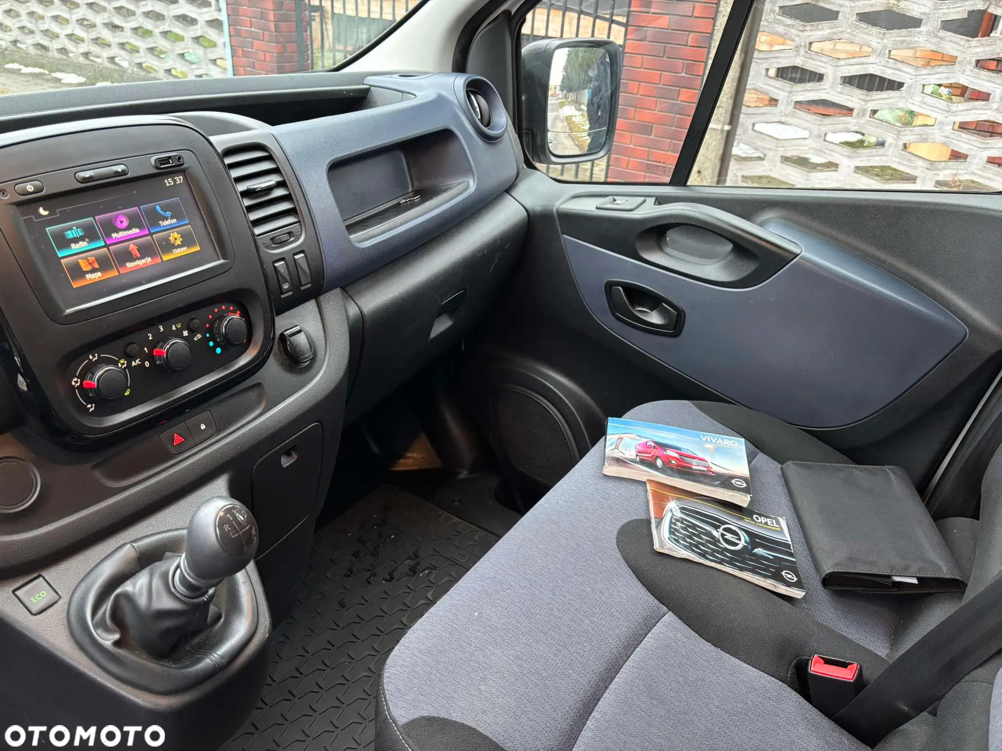 Opel Vivaro - 12
