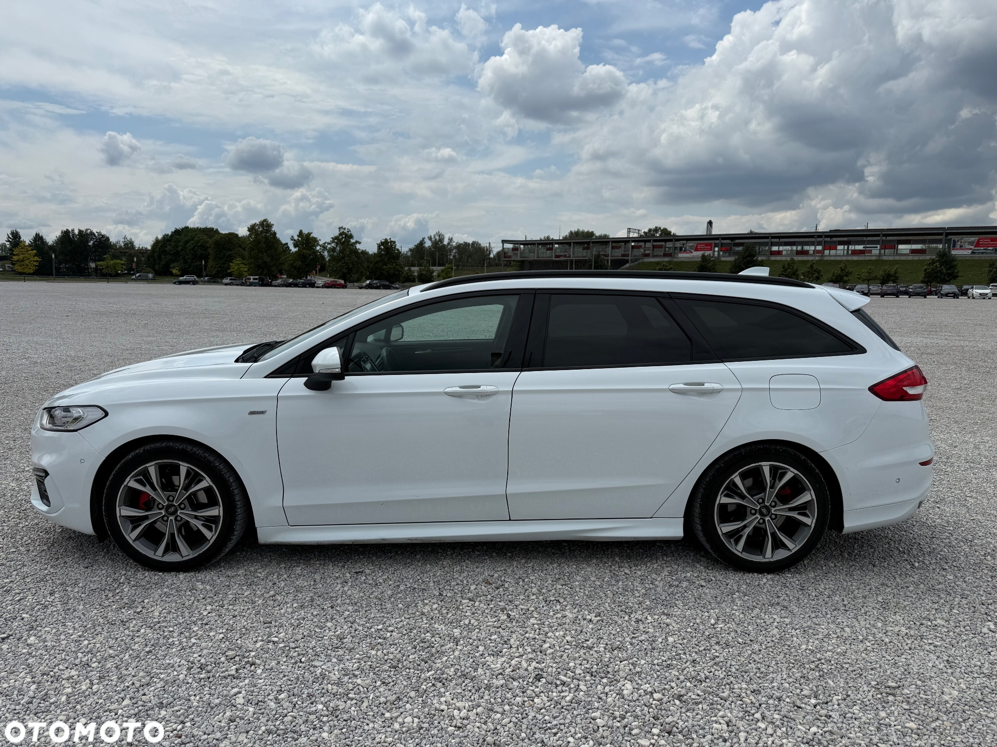 Ford Mondeo 2.0 Hybrid Titanium - 8